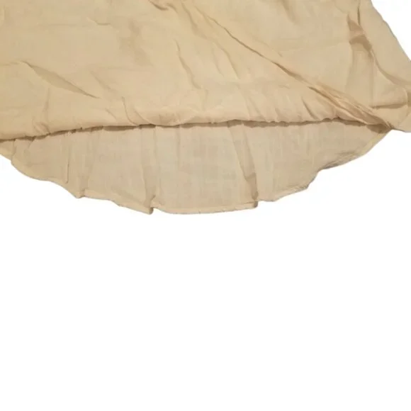 Dainty Hooligan Springtime Cream Racerback V-neck Tank Top. Billowing High Low - Picture 8 of 9